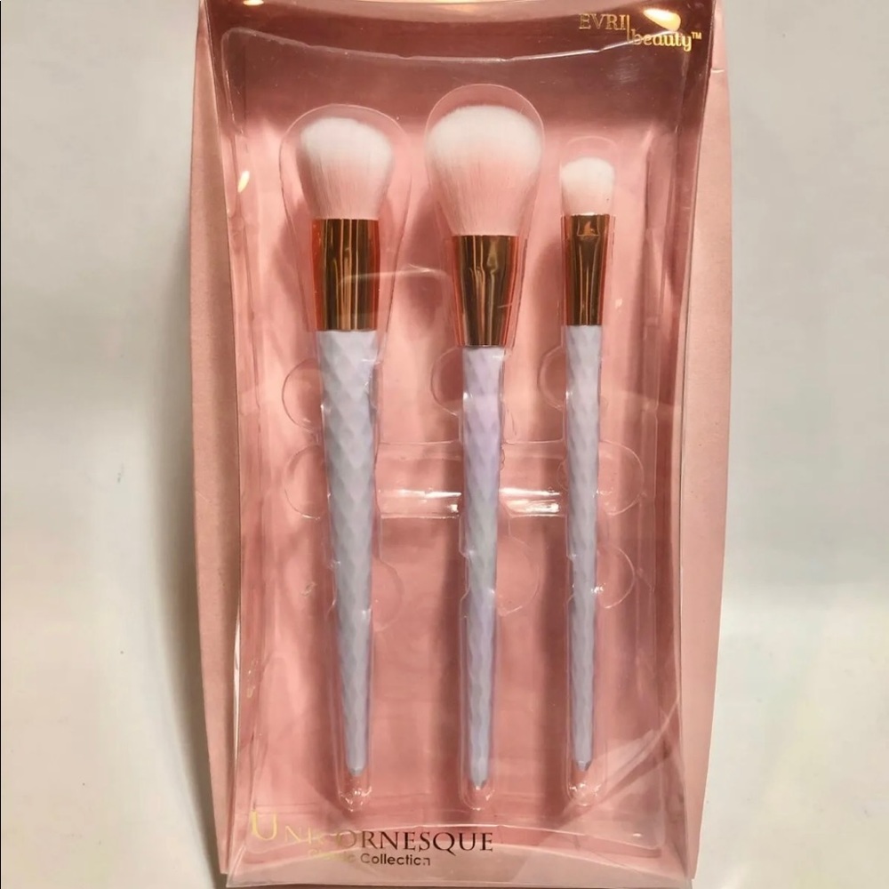 NIB Unicornesque Makeup Brushes (Contour, Eyeshadow & Powder)